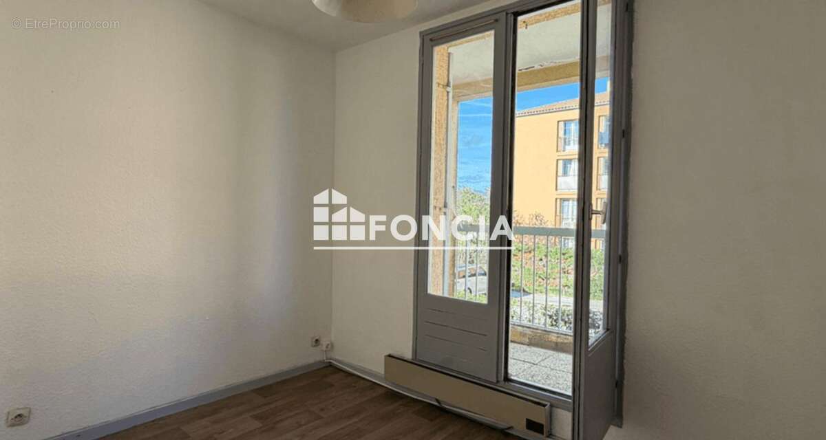 Appartement à COGOLIN