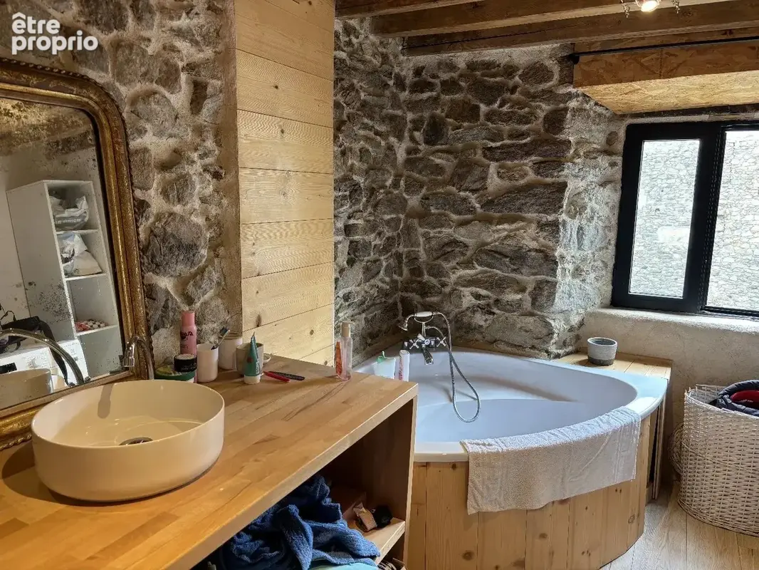 Ferme avec petite maison attenante - photo 13