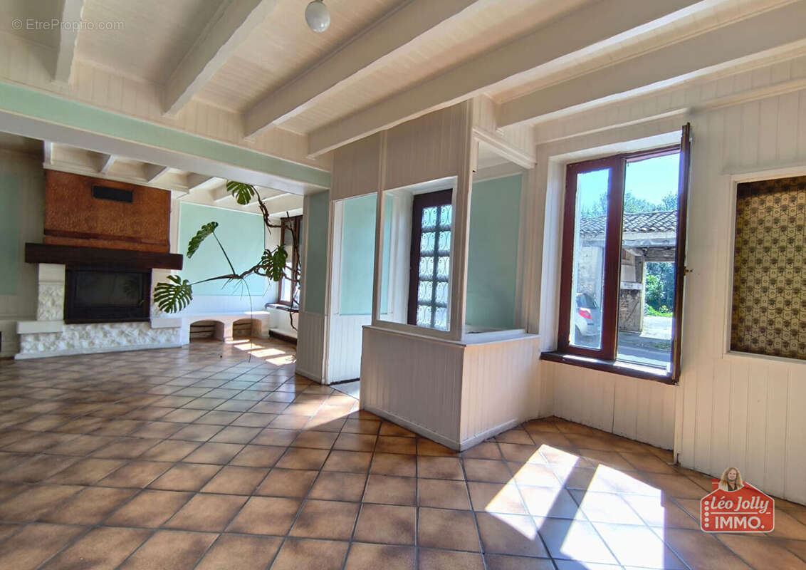 Maison à COGNAC