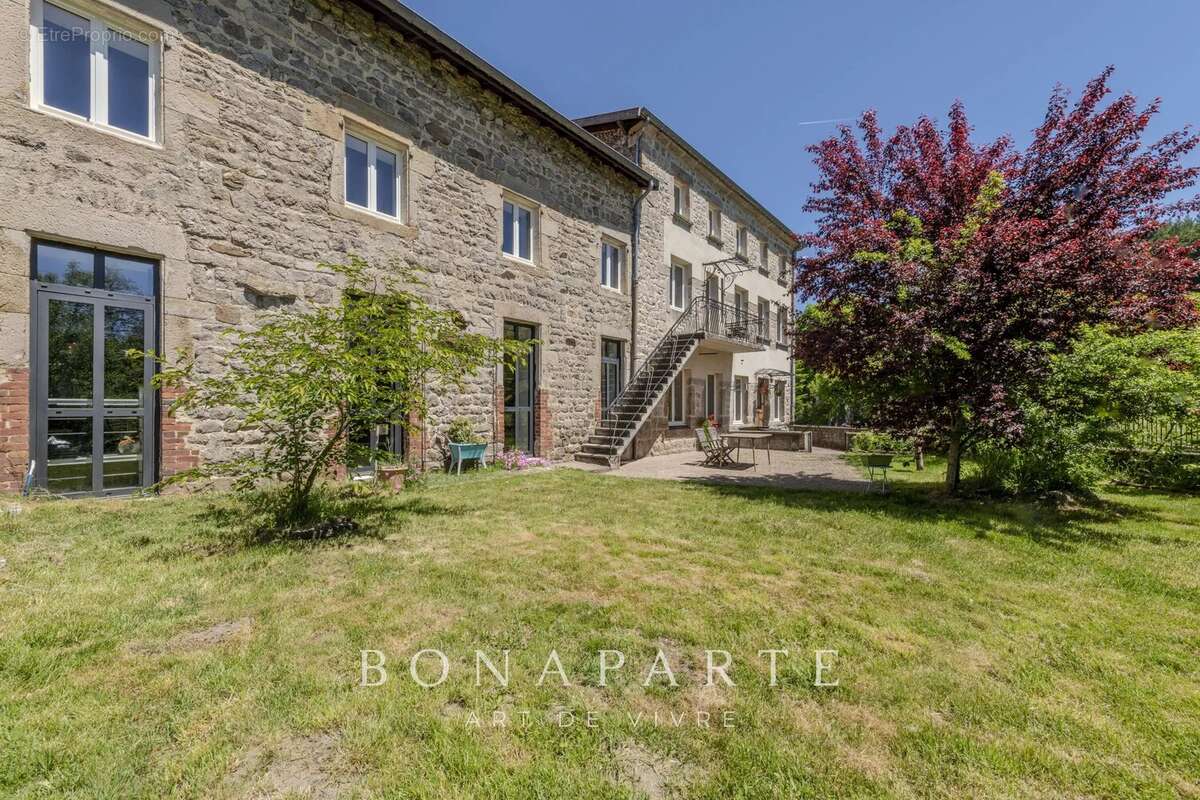 Maison à JONZIEUX