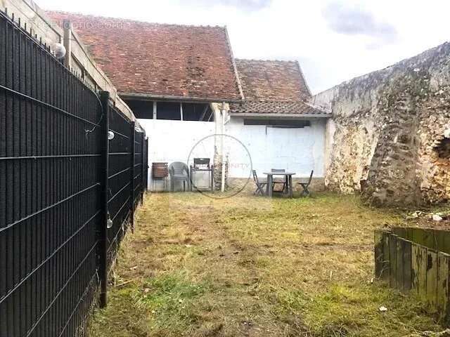 Maison à USSY-SUR-MARNE