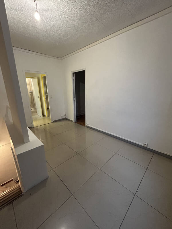 Appartement à LE BOURGET