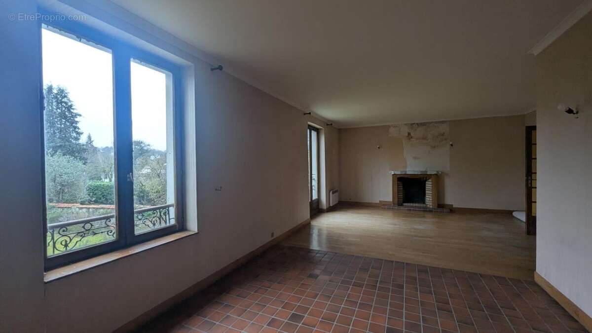 Maison à MONTMORENCY