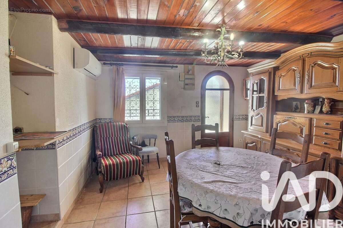 Photo 2 - Maison à MARSEILLE-16E