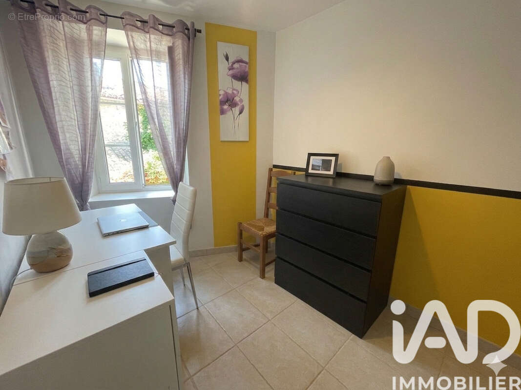 Photo 9 - Maison à LUSSAN