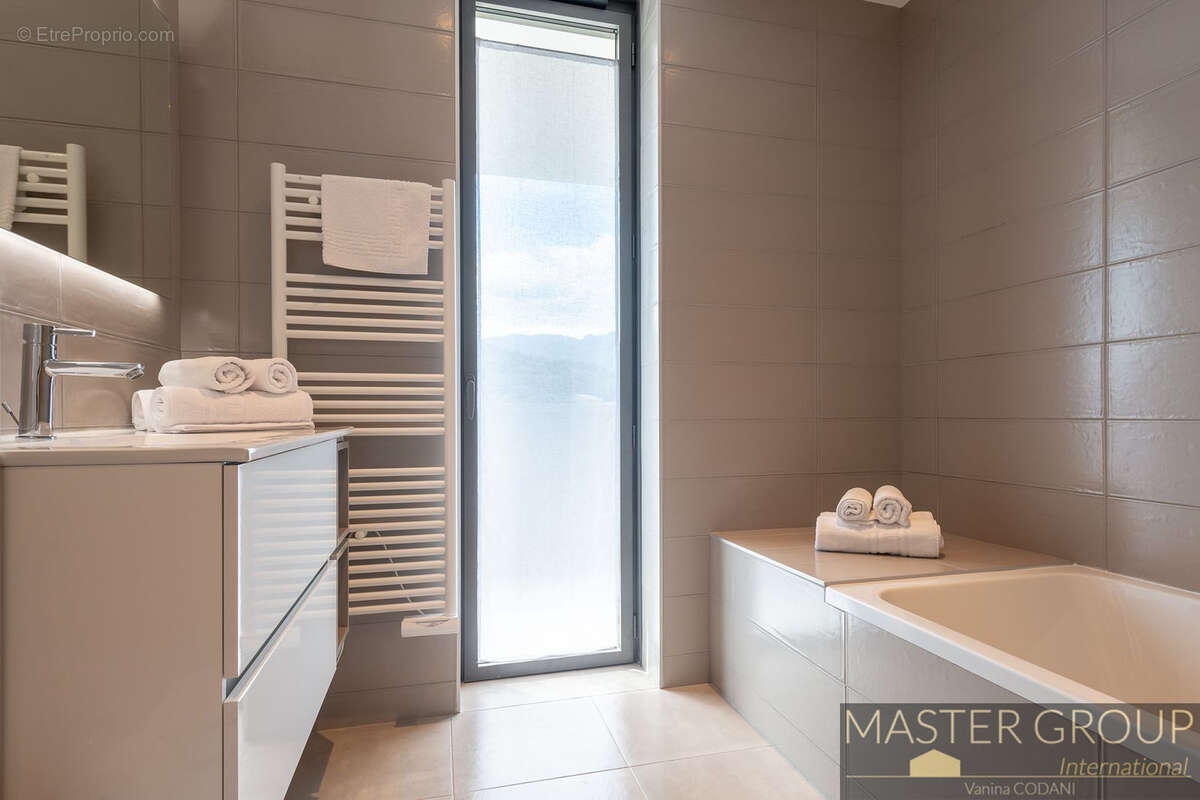 Appartement à PORTO-VECCHIO