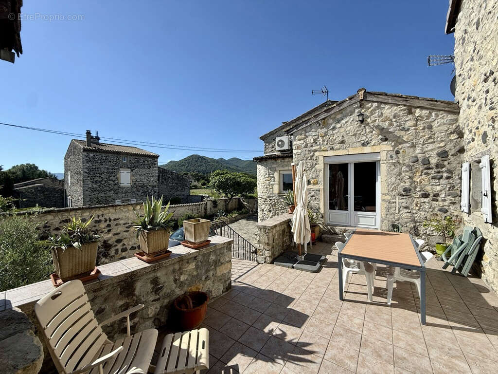 Maison à BAIX
