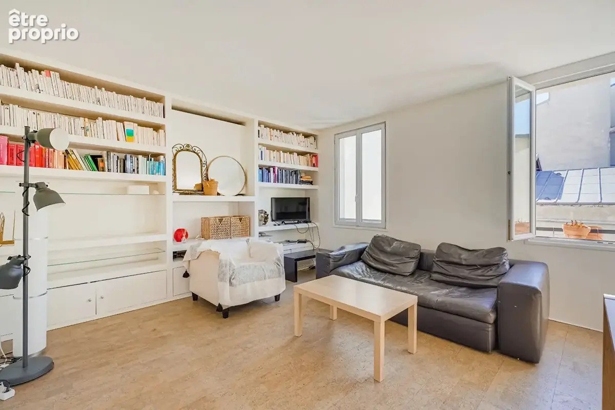 Appartement Paris 3 pièce(s) 68.40 m2 - photo 2