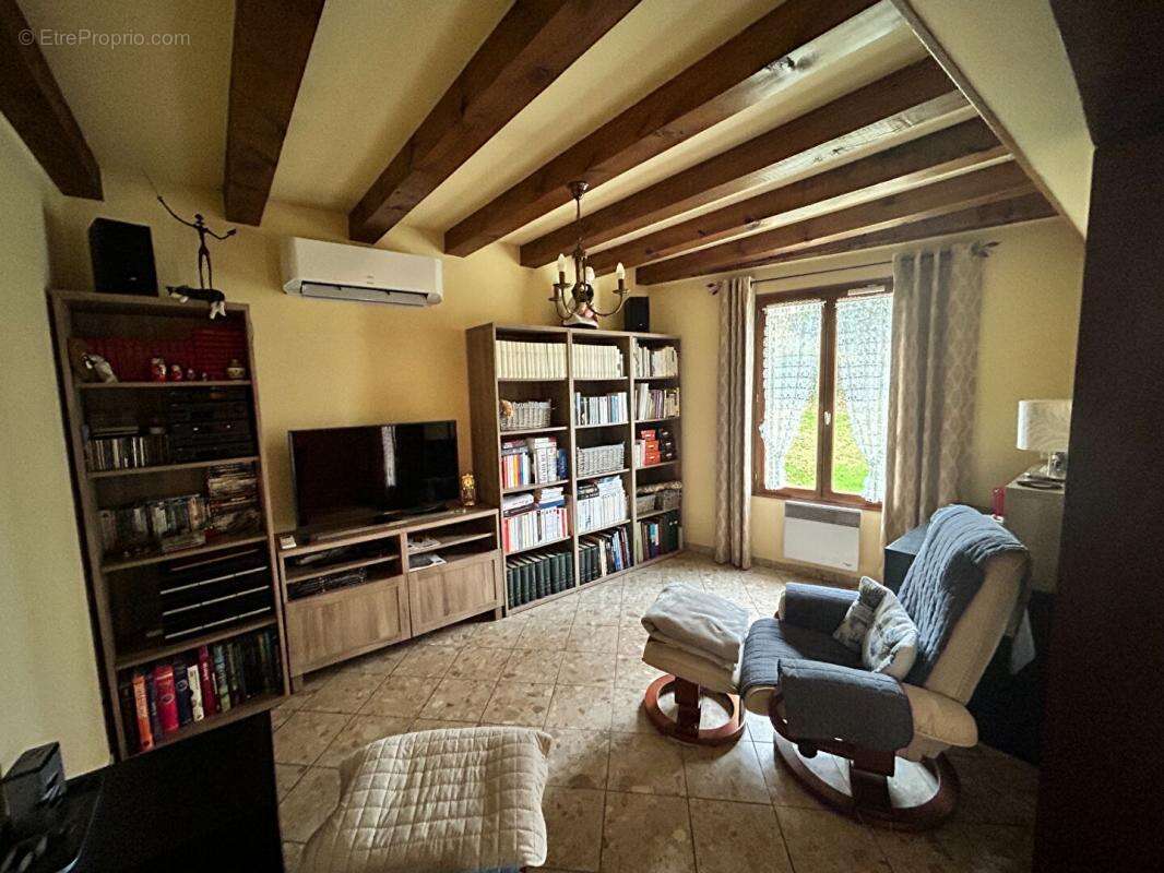 Maison à GRISY-LES-PLATRES