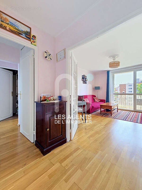 Appartement à ASNIERES-SUR-SEINE