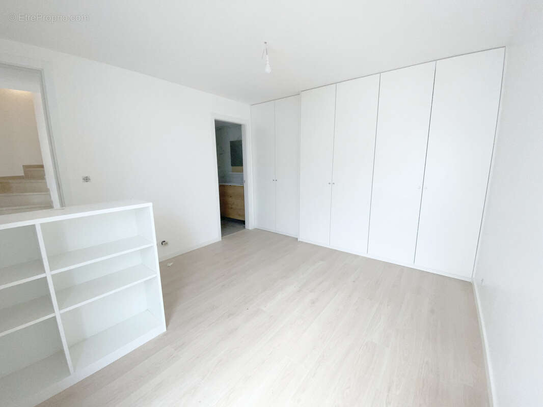 Maison à SAINT-MAUR-DES-FOSSES