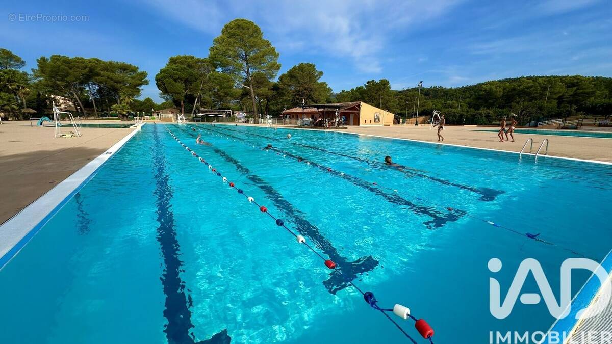Photo 1 - Terrain à FREJUS