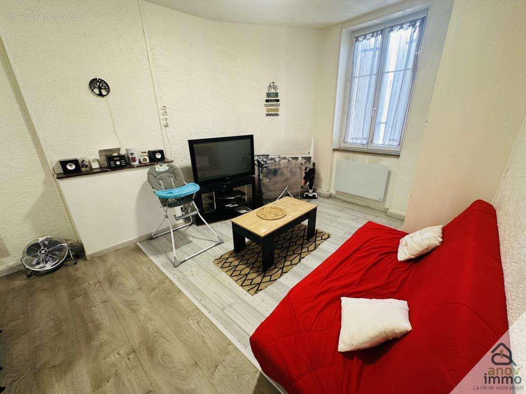 Appartement à CHATEAUNEUF-SUR-CHARENTE