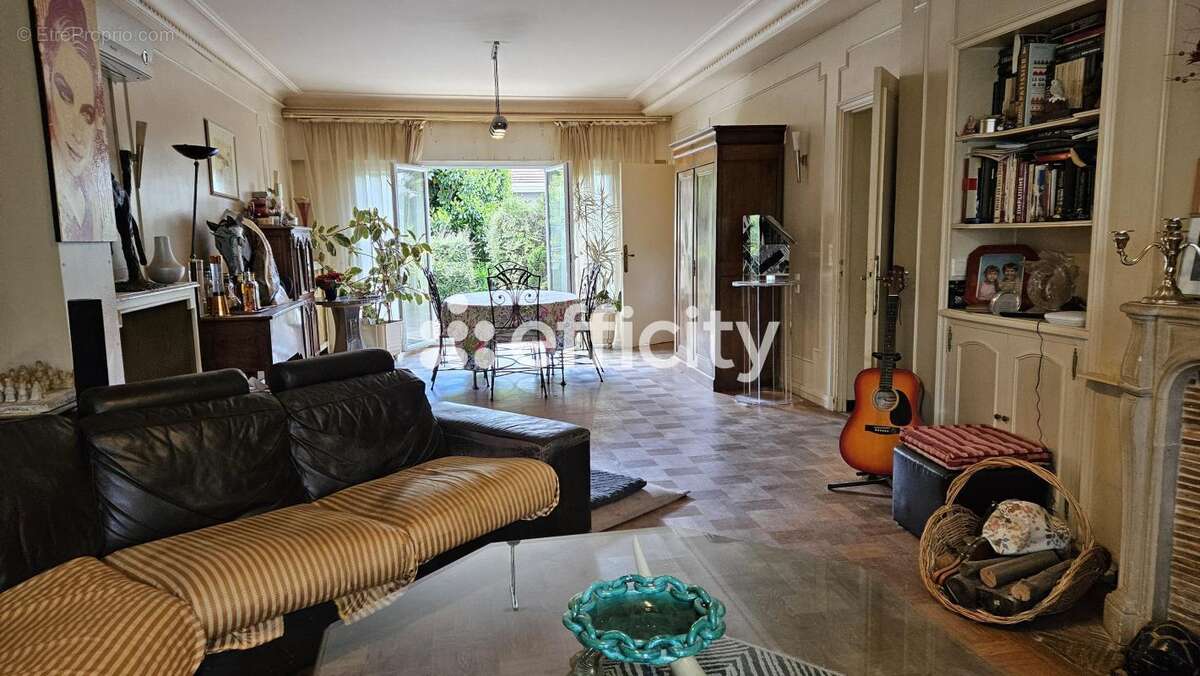 Maison à ORMESSON-SUR-MARNE