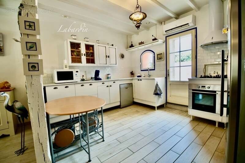 Maison à BIRAC-SUR-TREC