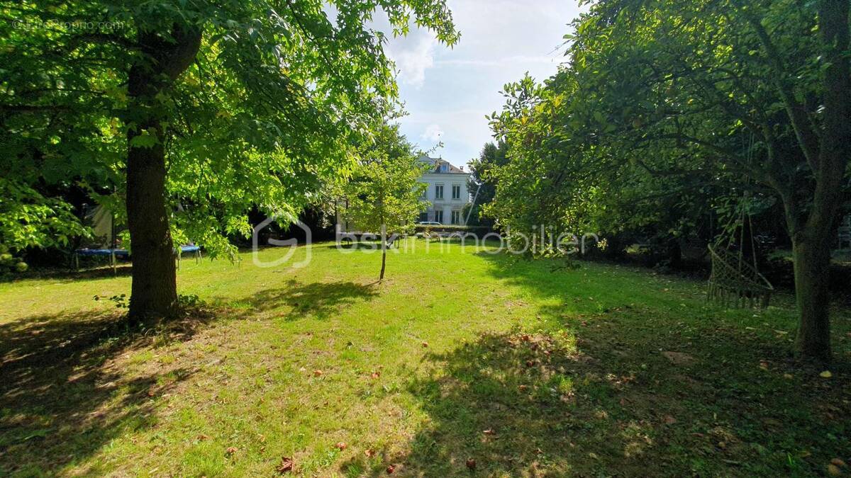 Maison à SAINT-AUBIN-ROUTOT