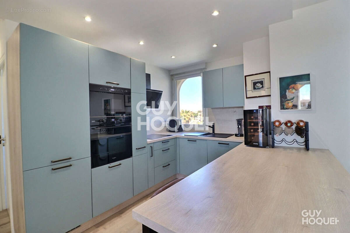 Appartement à LATTES