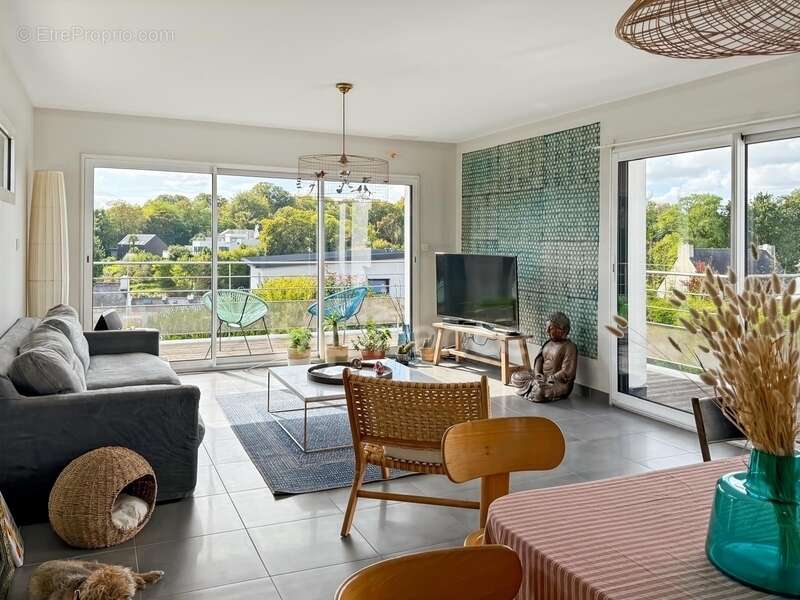 Maison à LE RELECQ-KERHUON