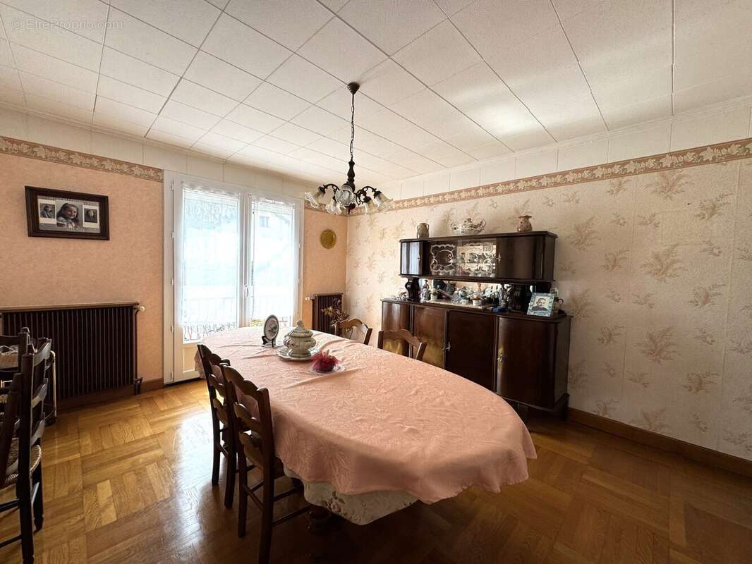 Maison à FOUCHERANS