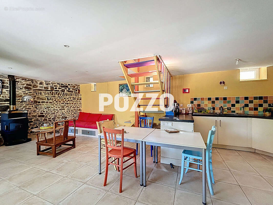 Maison à SAINT-GEORGES-DE-LA-RIVIERE