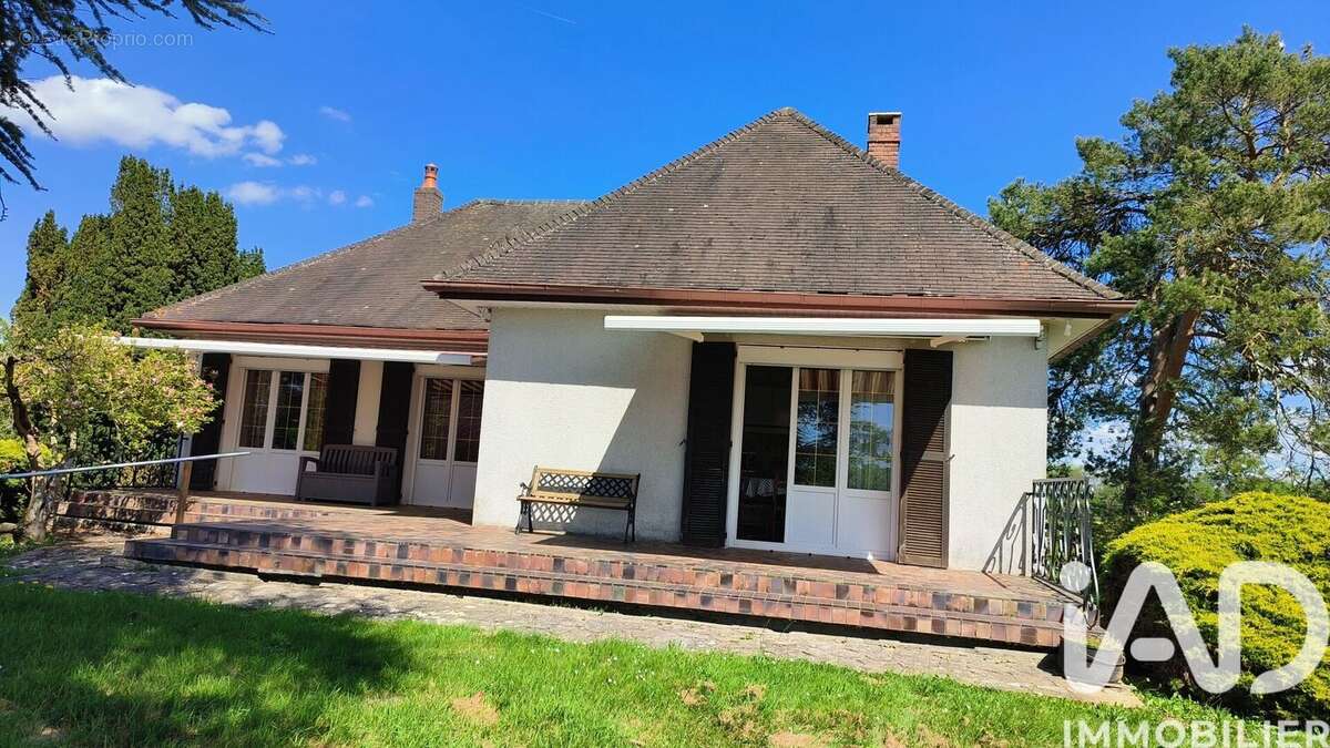 Maison 104 m² à Montceaux-Les-Vaudes  - photo 2