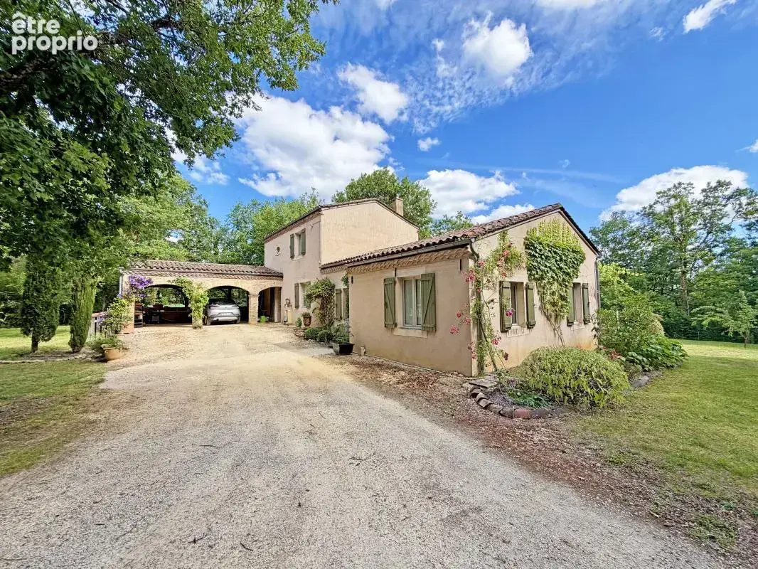 Maison contemporaine dans un environnement privilégié - photo 2