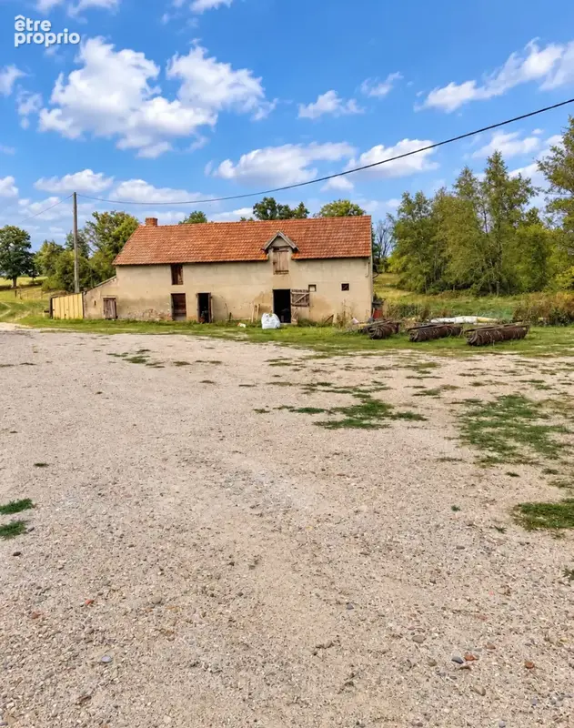 Corps de ferme et dependances - photo 4