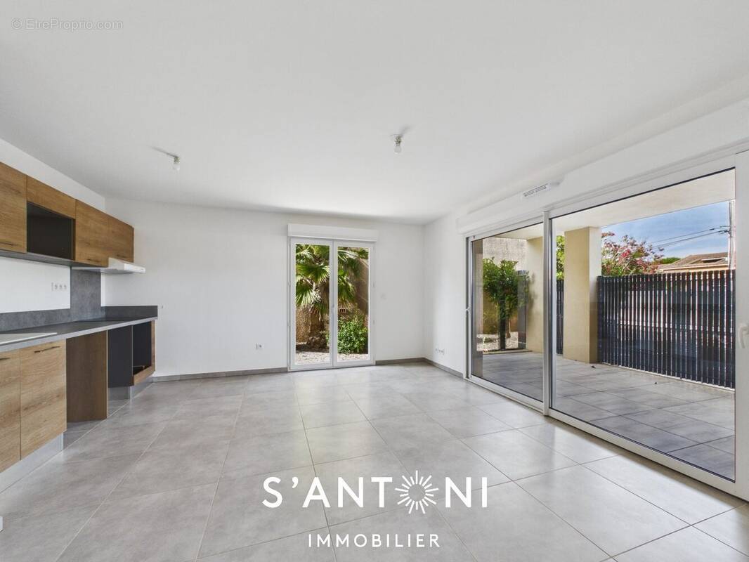 Appartement à VIAS