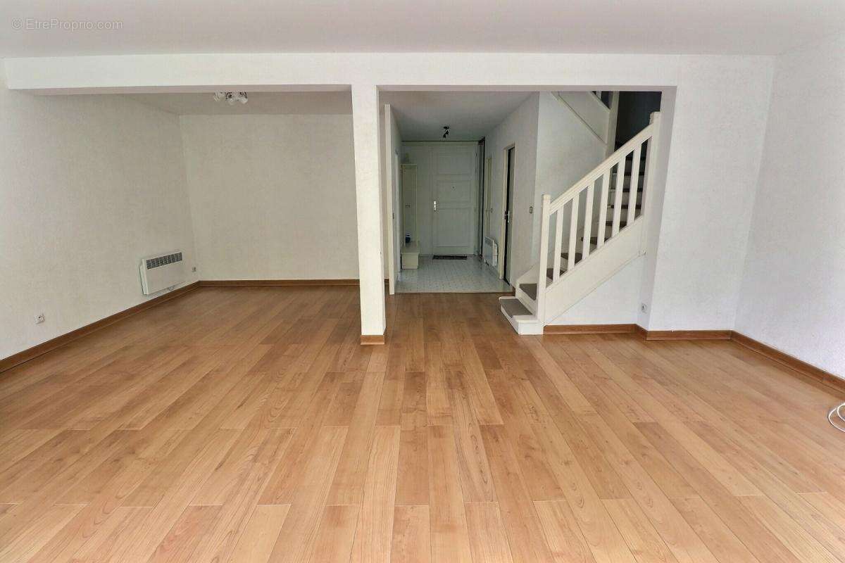 Maison à SAINT-GERMAIN-EN-LAYE