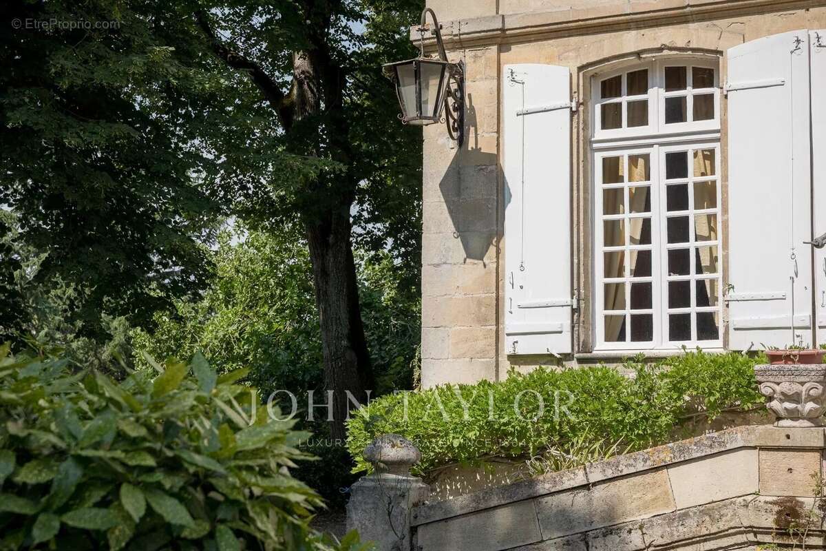 Maison de maître historique - parc de 1,3ha - john taylor - photo 5