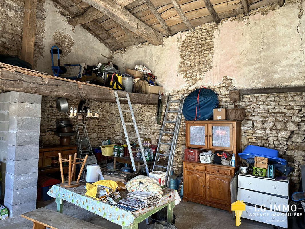 Maison à RIOUX