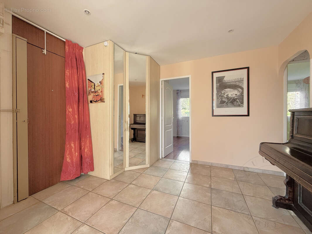 Appartement à LYON-9E
