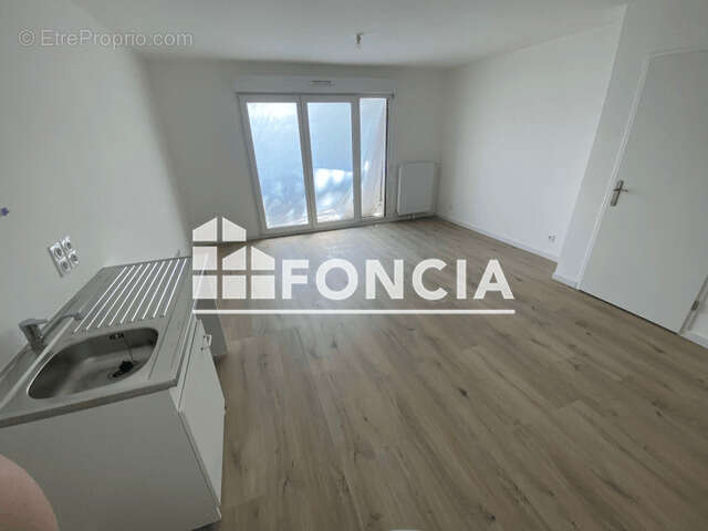 Appartement à DAMMARIE-LES-LYS