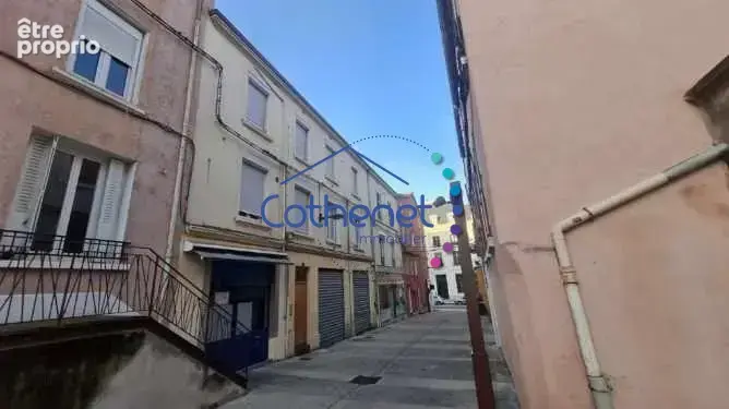 Appartement 300 m² à vendre à Roanne (42300) - photo 2