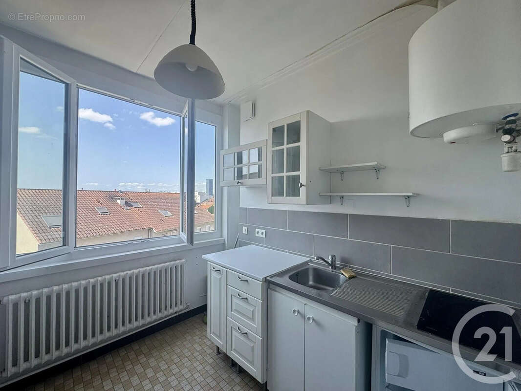 Appartement 23 m² à Villeurbanne  - photo 6