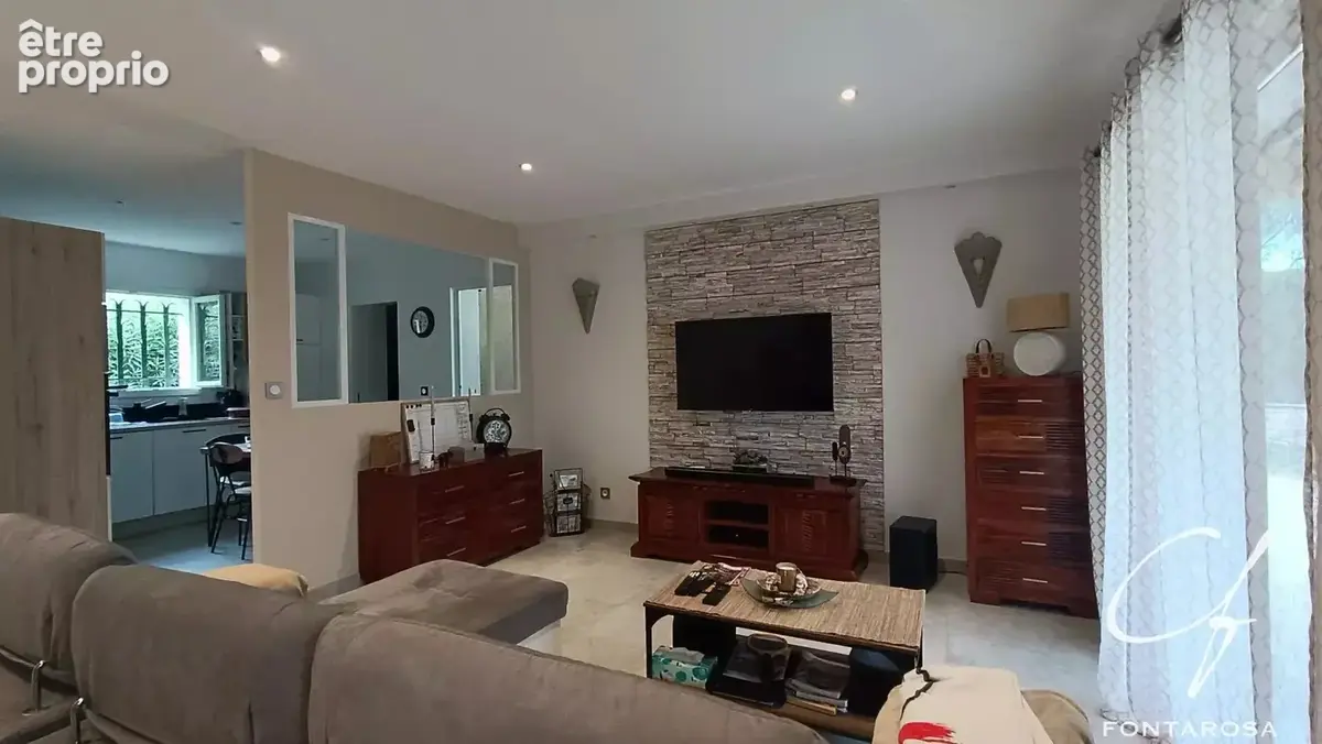 Maison 4 pièces 99 m² à vendre à Le Muy (83490) - photo 3