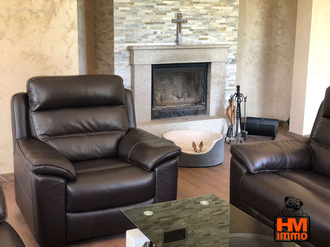 Maison à AIXE-SUR-VIENNE