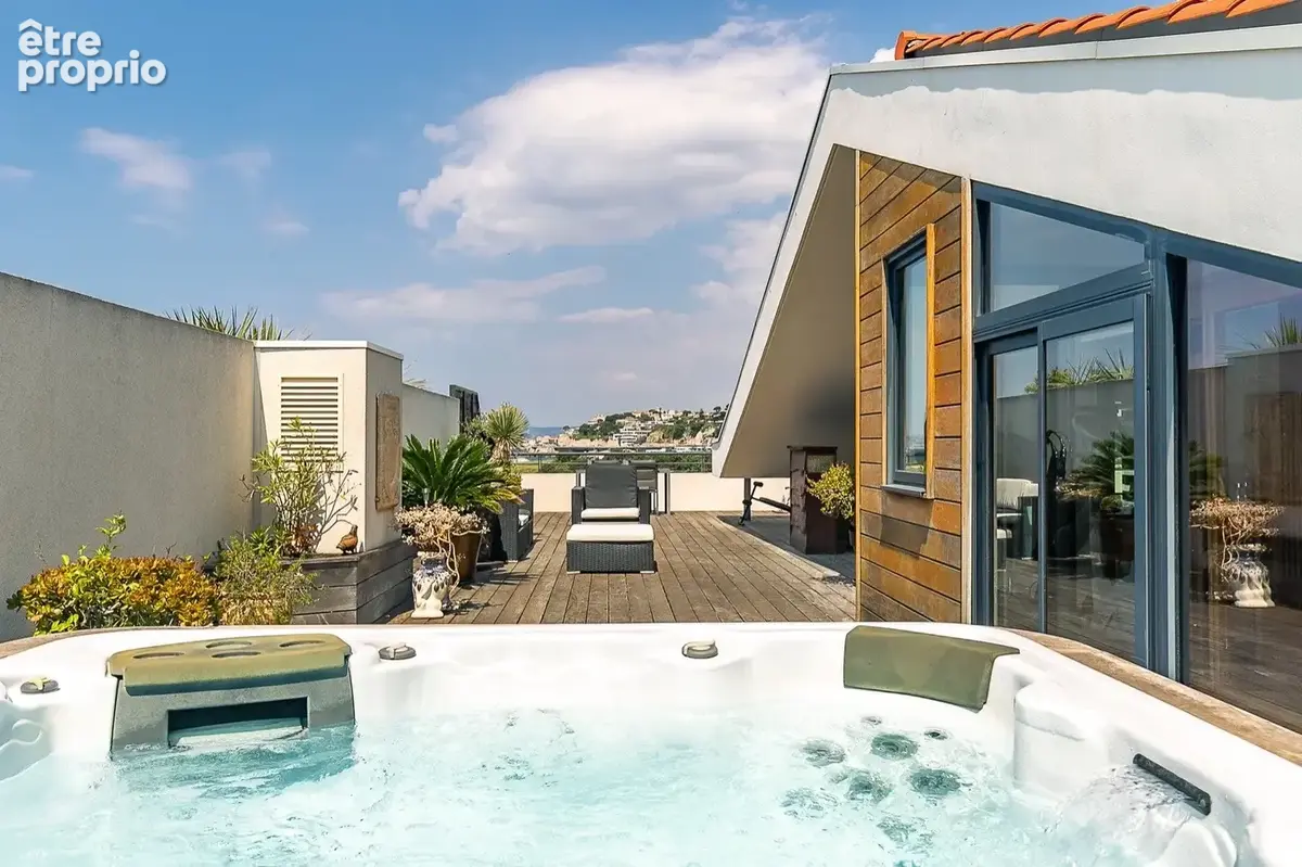 Dernier  etage vue mer  t4/5  prado/borely - photo 10