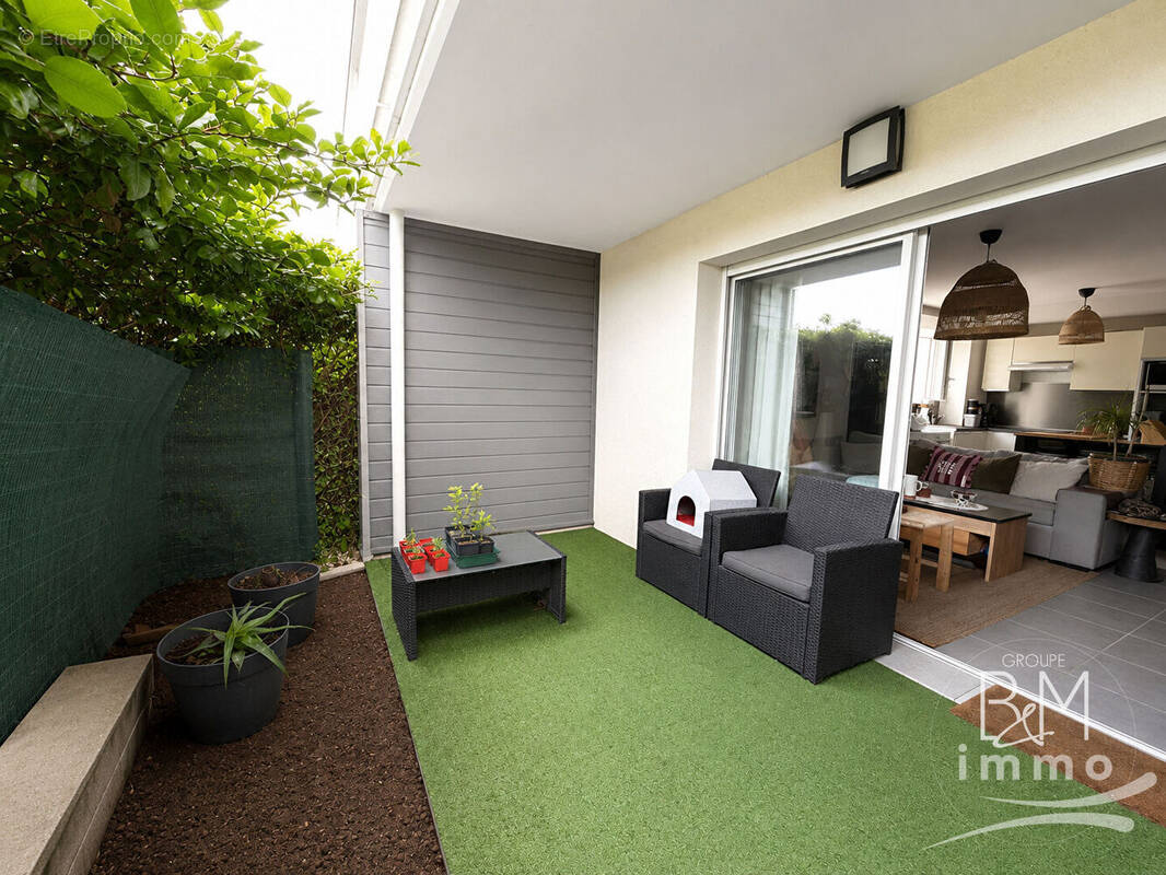 Appartement à TOSSE