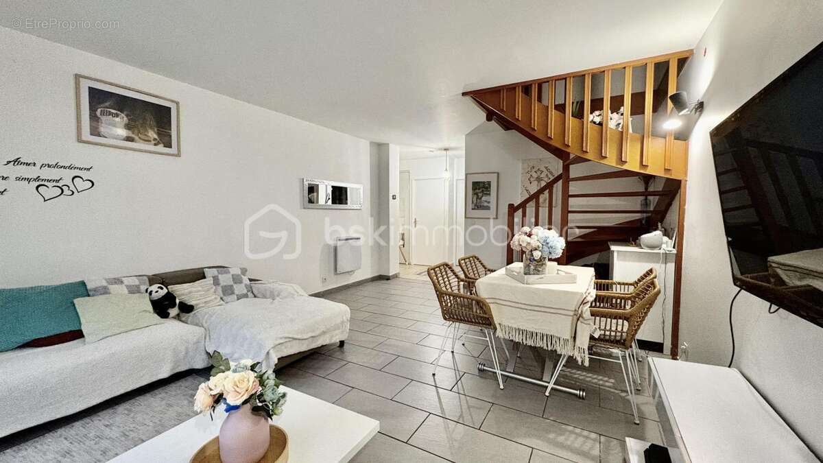 Appartement à RIS-ORANGIS
