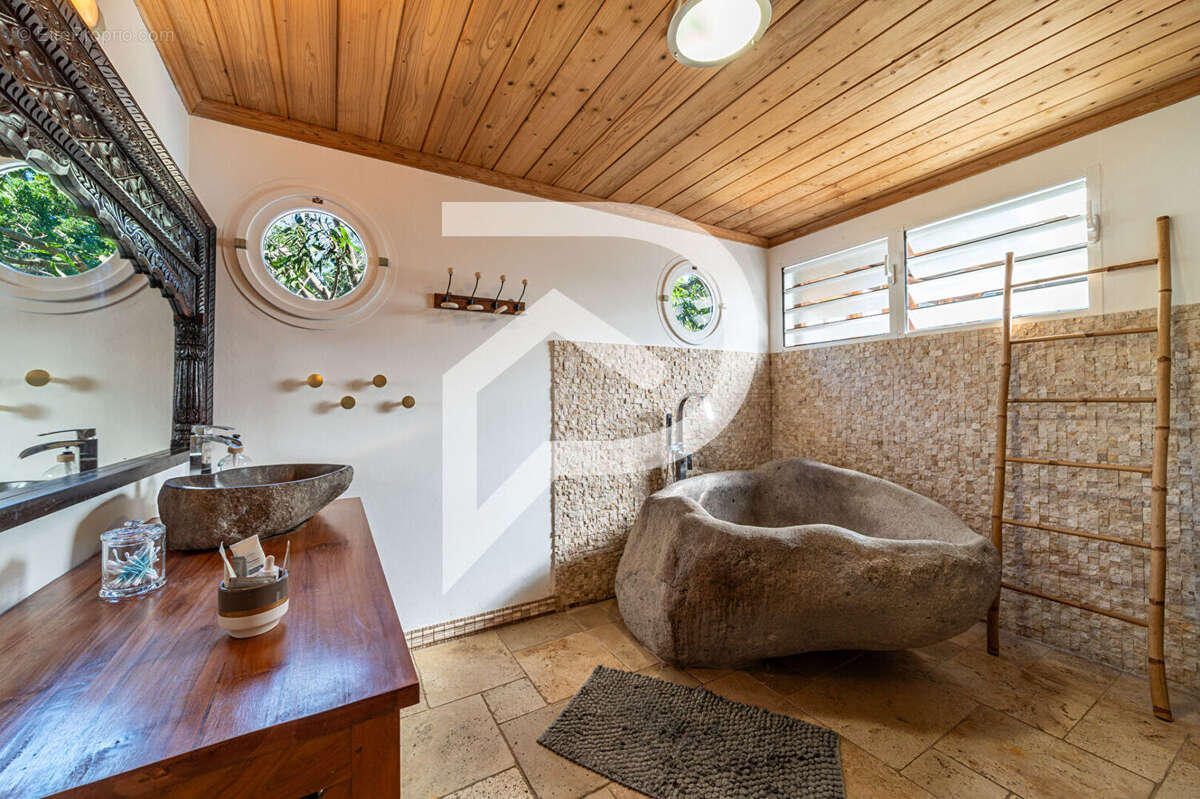 Maison à LE TAMPON