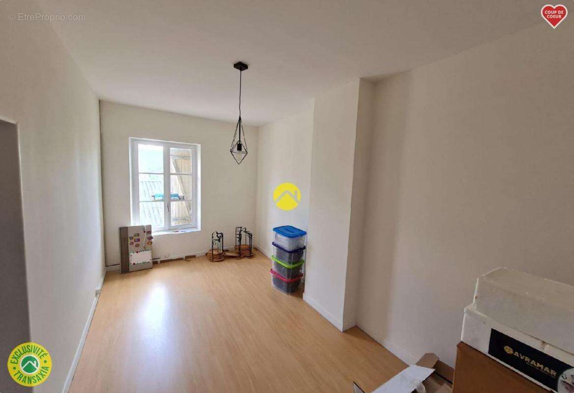 Commerce à VALENCAY