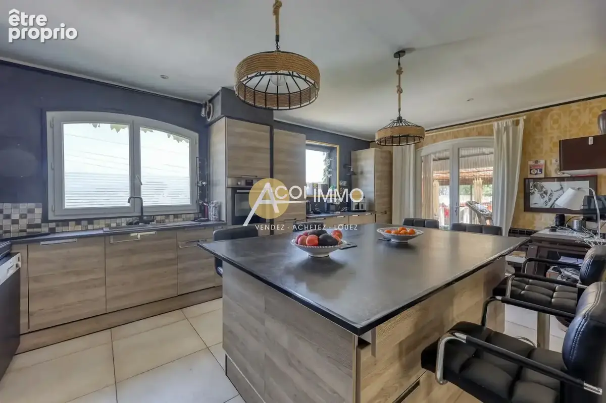 Villa de plain-pied • Studio indépendant • Piscine • 1 243 m2 de terrain - photo 9