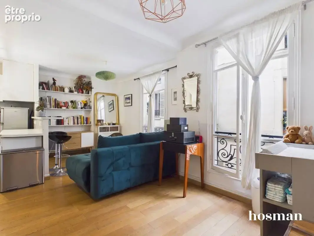 2 pièces de 38,25 m² au calme - Rue Marguerite de Rochechouart, Paris - photo 2