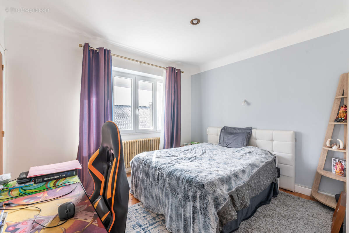 Maison à SAINT-ALBAN-SUR-LIMAGNOLE