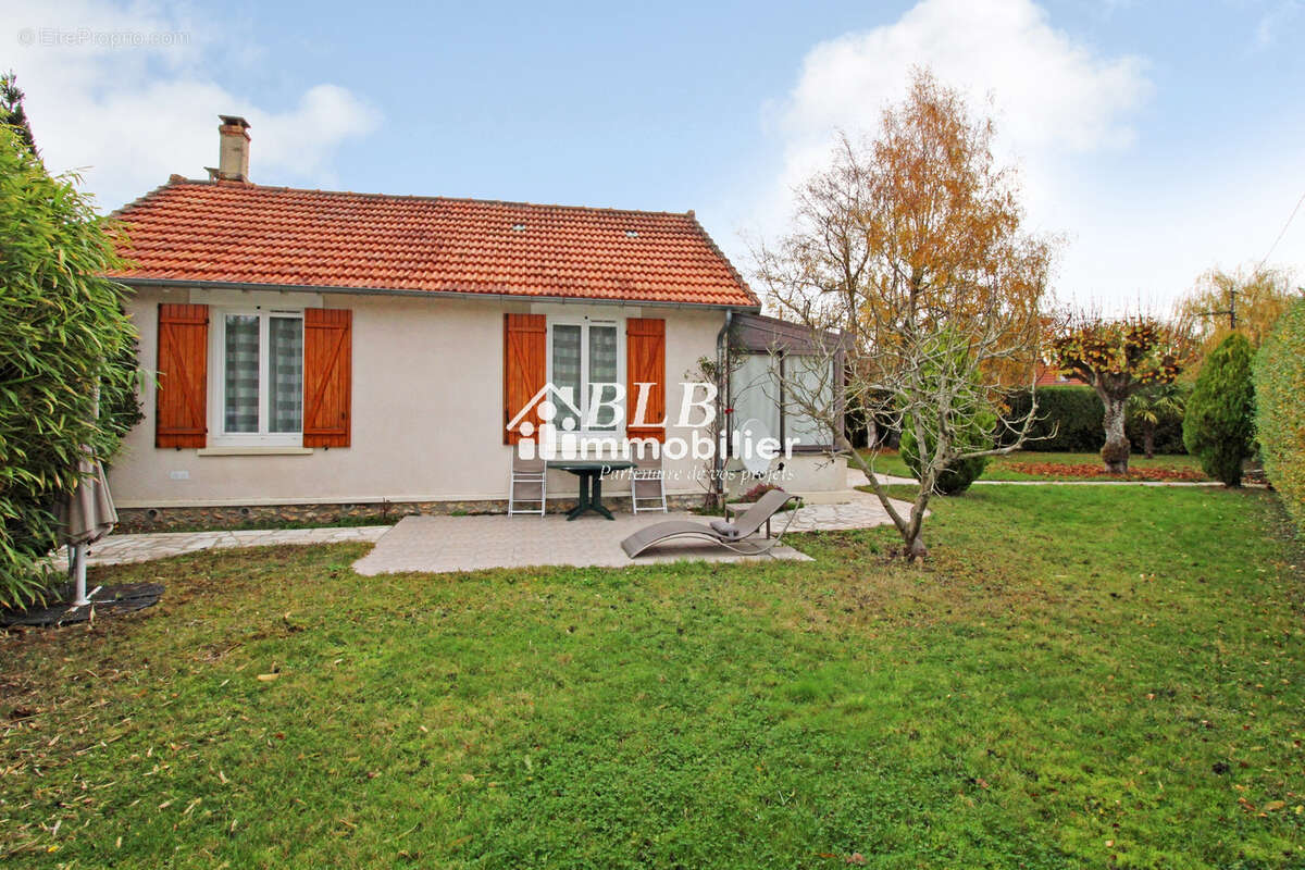 Maison à RAMBOUILLET