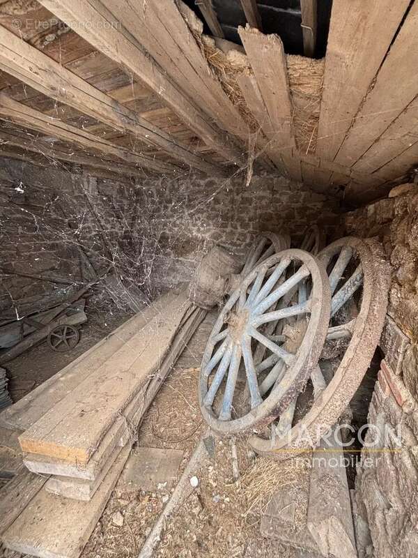 Maison à CHAMPAGNAT