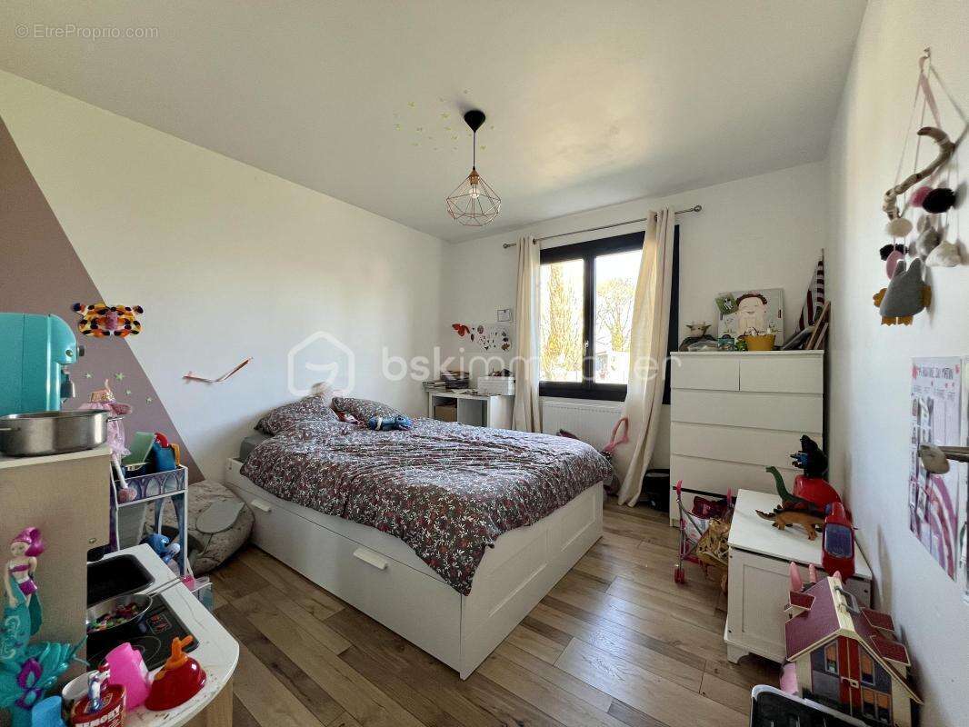 Maison à SAINT-MARTIN-DE-LAYE