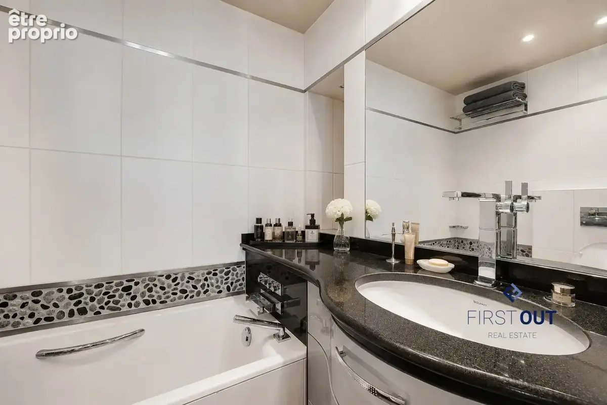 Appartement 5 pièces 127 m² à vendre à Paris-6e (75006) - photo 9