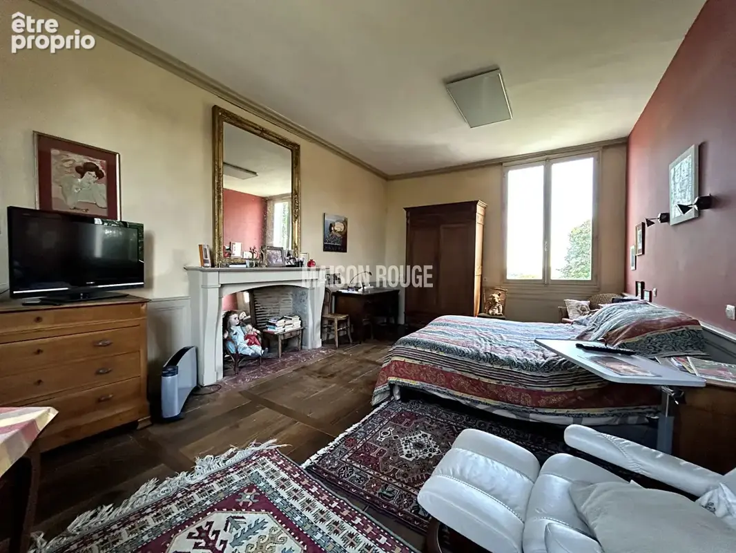 A vendre Manoir du 17ème de 425 m² environ plus 400 m² ( 5 logements indépendants) sur 11 hectares - photo 8